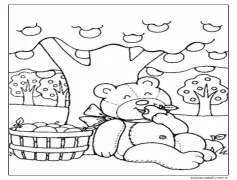 Elma Ağacıyla Elma Yiyen Oyuncak Ayı Boyama Sayfası