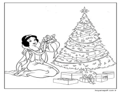 Pamuk Prenses ve Noel Ağacı Boyama Sayfası